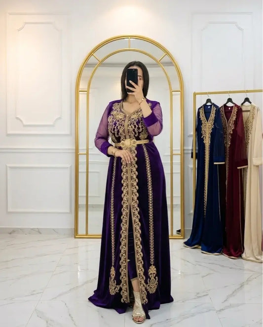 قفطان ملكي بالسروال والحزام